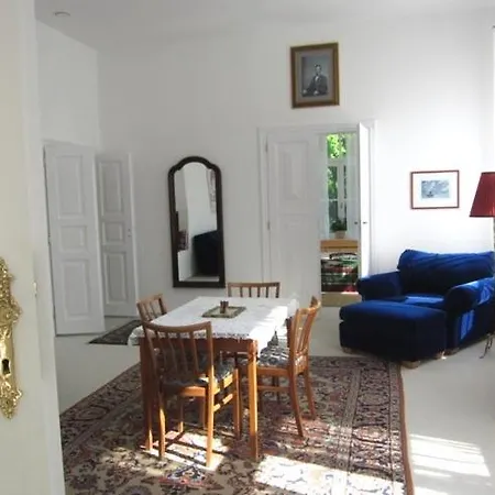 Palac W Nakle Appartement Nakło